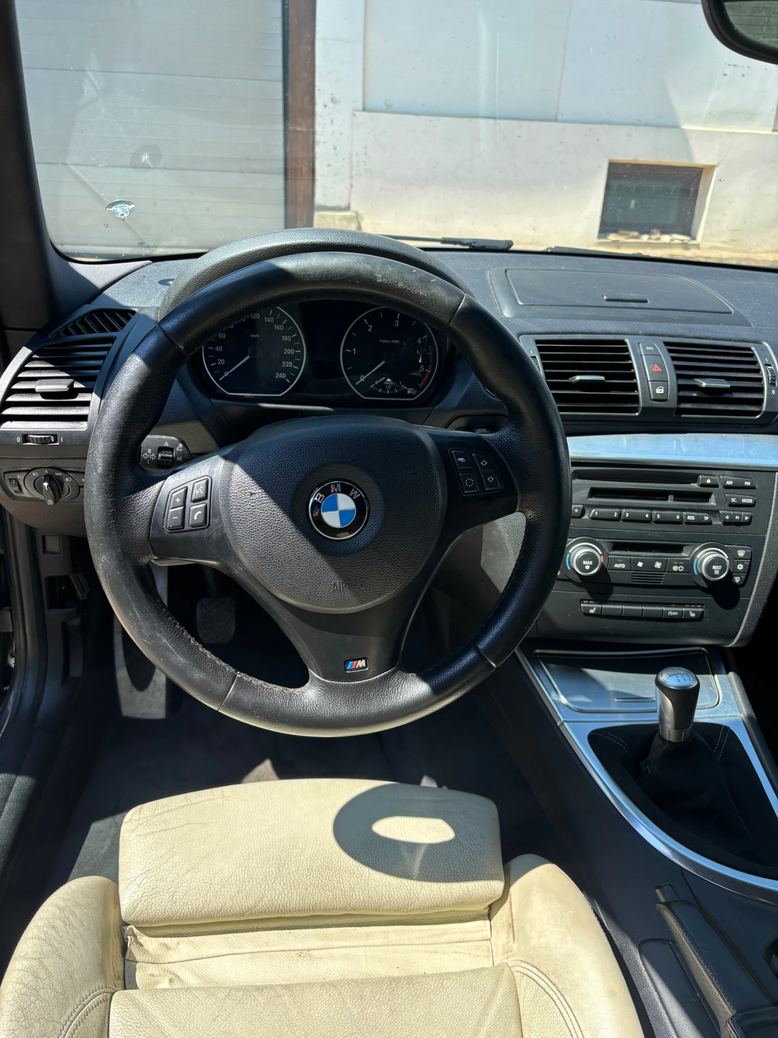 BMW 118 M-PACKET, снимка 11 - Автомобили и джипове - 54989556