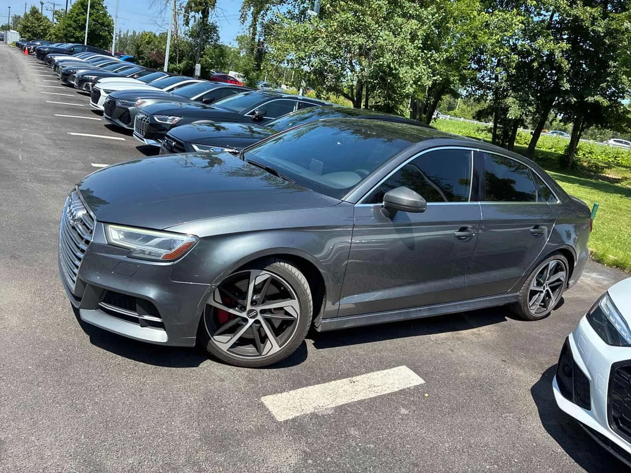 Audi S3 * Progressiv * ГЛАВНО ПРЕДСТАВИТЕЛСТВО НА АУДИ , снимка 3 - Автомобили и джипове - 55193844