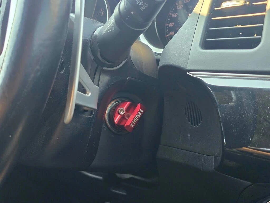 Mitsubishi Lancer * Lancer Evolution* MR* ПАНО* KEYLESS* Camera* ПОД, снимка 16 - Автомобили и джипове - 55461938