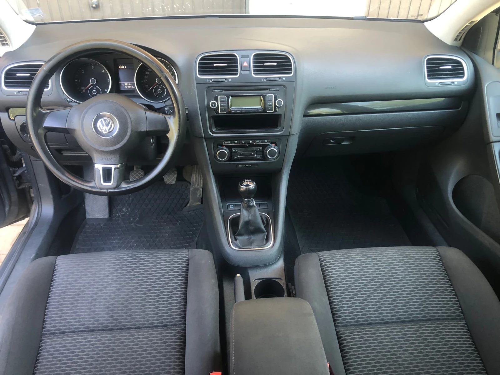 VW Golf Golf 6 2.0 TDI, снимка 11 - Автомобили и джипове - 55502397