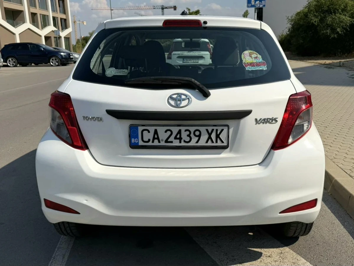 Toyota Yaris, снимка 3 - Автомобили и джипове - 56049754
