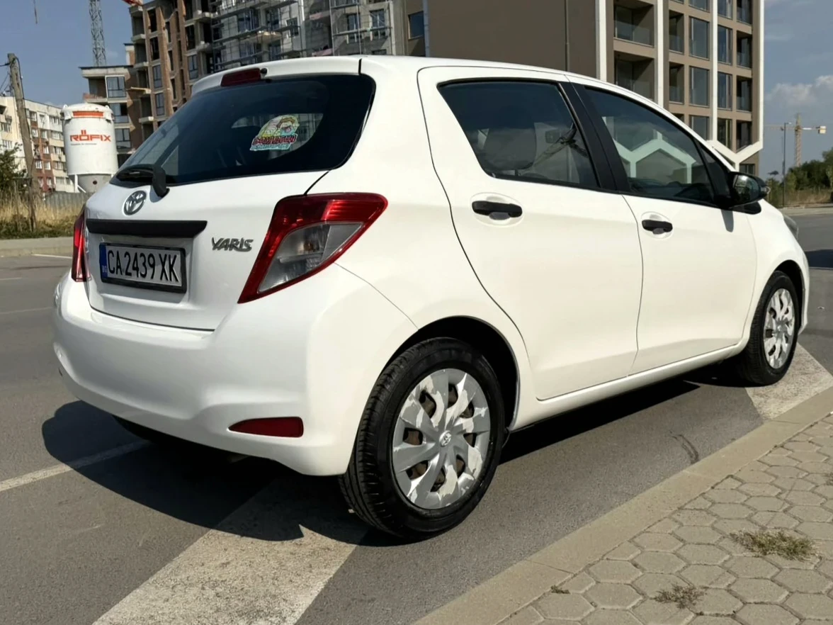 Toyota Yaris, снимка 7 - Автомобили и джипове - 56049754