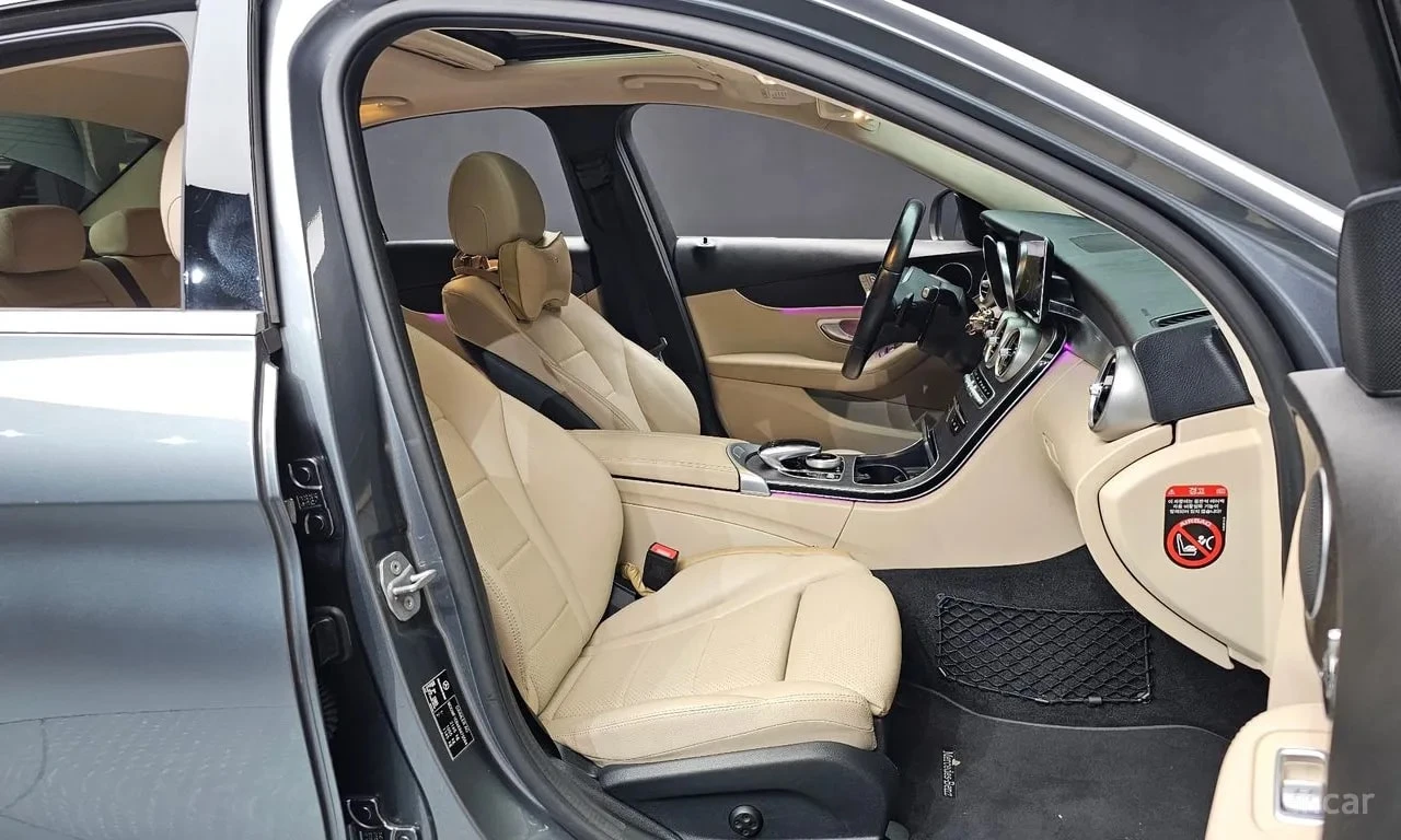 Mercedes-Benz C 220 * АМБИЕНТНО* ФИКСИРАНА ЦЕНА ДО БЪЛГАРИЯ* , снимка 10 - Автомобили и джипове - 56115114