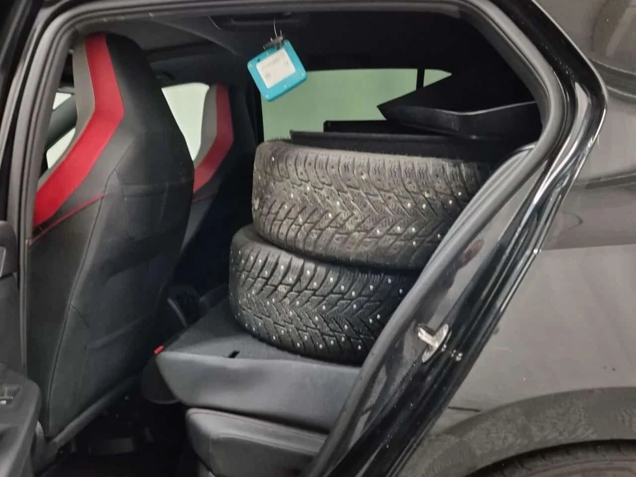 VW Golf, снимка 10 - Автомобили и джипове - 56719544