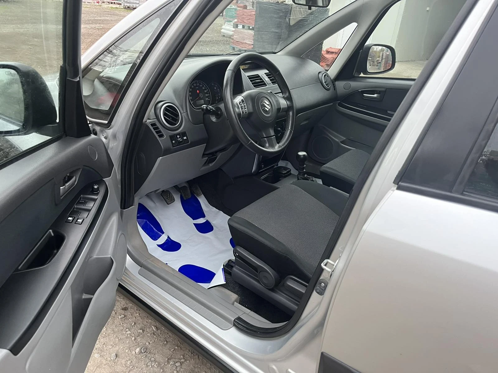 Suzuki SX4 1.9 4x4, снимка 11 - Автомобили и джипове - 56739639