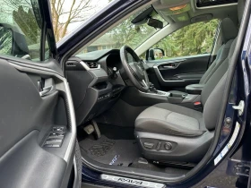 Toyota Rav4 XLE* AWD* АвтоКредит* (ЦЕНА ДО БГ) | Auto.bg — изображение 9