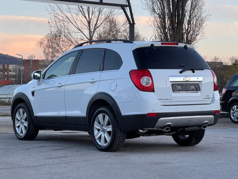 Chevrolet Captiva 2.0VCDI 6+ 1 ИТАЛИЯ 4х4, снимка 4 - Автомобили и джипове - 48357838