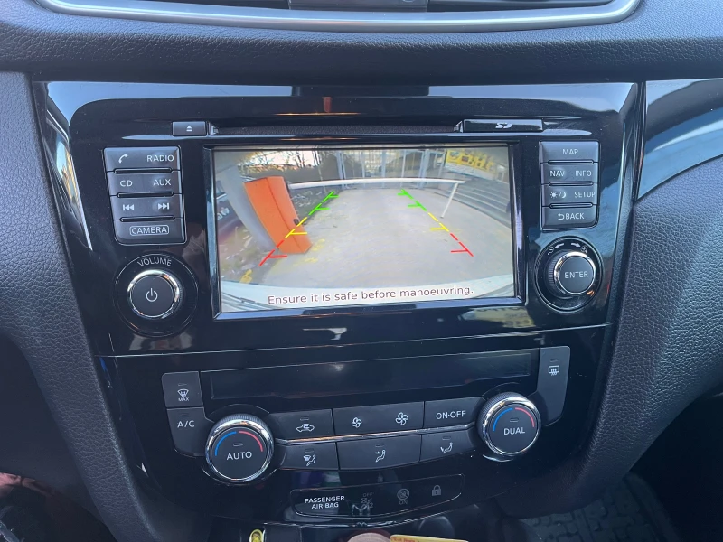 Nissan Qashqai Nissan Qashqai 1.6DCI-AUT-NAVI-CAMERA, снимка 10 - Автомобили и джипове - 49563775