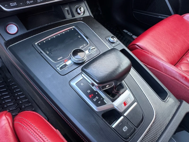 Audi SQ5 Technik / Bang & Olufsen / 360 / Digital / PANO , снимка 13 - Автомобили и джипове - 52749632