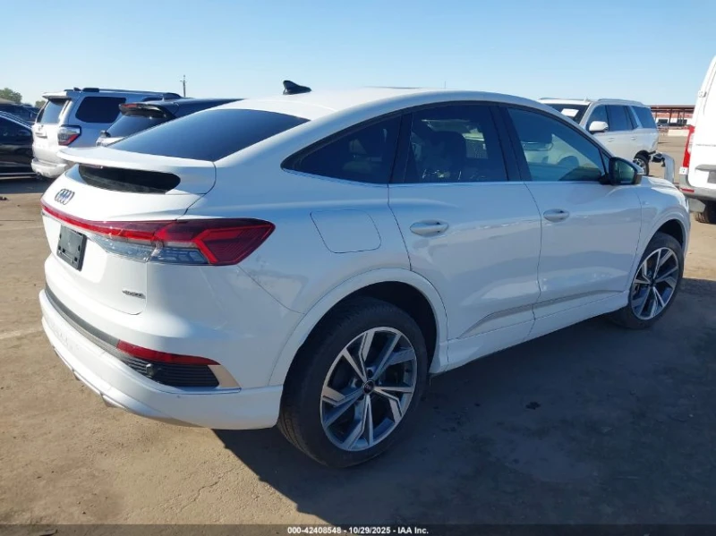 Audi Q4 * PREMIUM 50 QUATTRO* КУПИ СЕГА* БЕЗ ТЪРГ* БЕЗ УДА, снимка 5 - Автомобили и джипове - 52358500