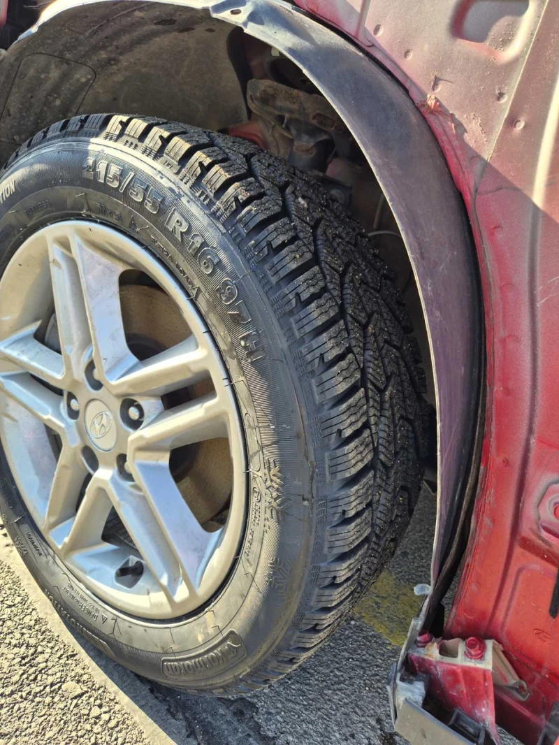 Hyundai Kona 2.0i 4X4 АВТОМАТИК ВЪЗМОЖНОСТ ЗА ГАЗОВА УРЕДБА, снимка 8 - Автомобили и джипове - 53110208