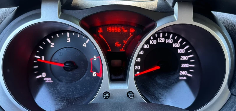 Nissan Juke 1.5dci 110k.c, снимка 16 - Автомобили и джипове - 53420776