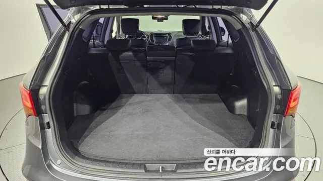 Hyundai Santa fe Diesel 2.0 2WD, снимка 14 - Автомобили и джипове - 54089137