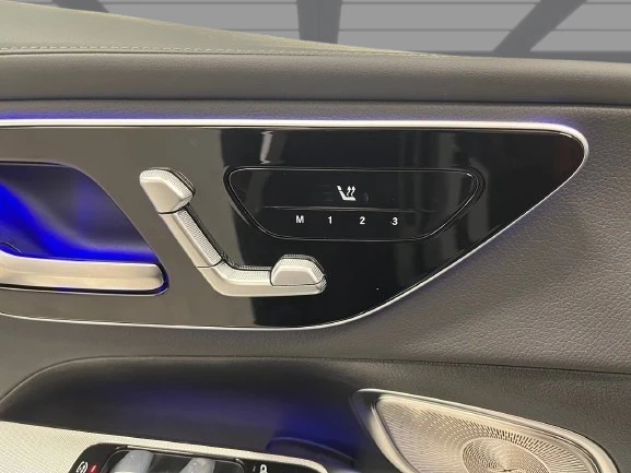 Mercedes-Benz GLC 450d 4Matic = AMG Line = Premium Plus Гаранция, снимка 4 - Автомобили и джипове - 54729080