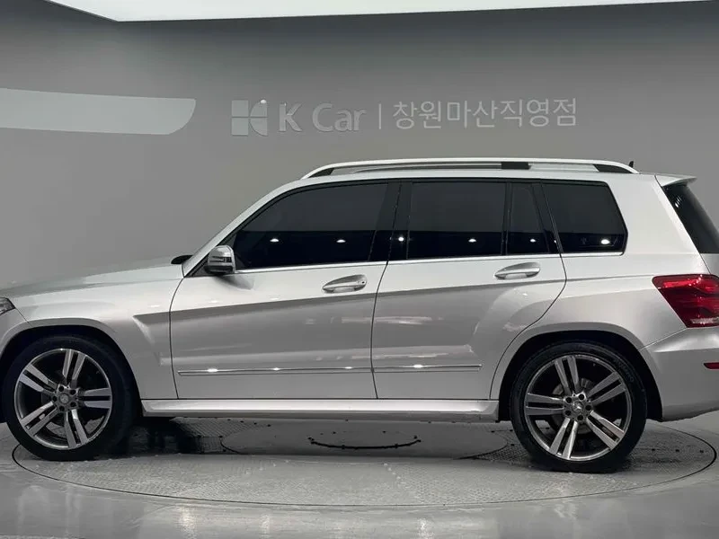 Mercedes-Benz GLK, снимка 4 - Автомобили и джипове - 54836807