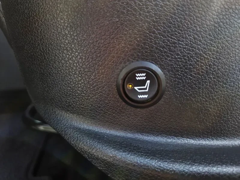 Kia Sportage Diesel 2.0 4Wd Trendy, снимка 12 - Автомобили и джипове - 56118504