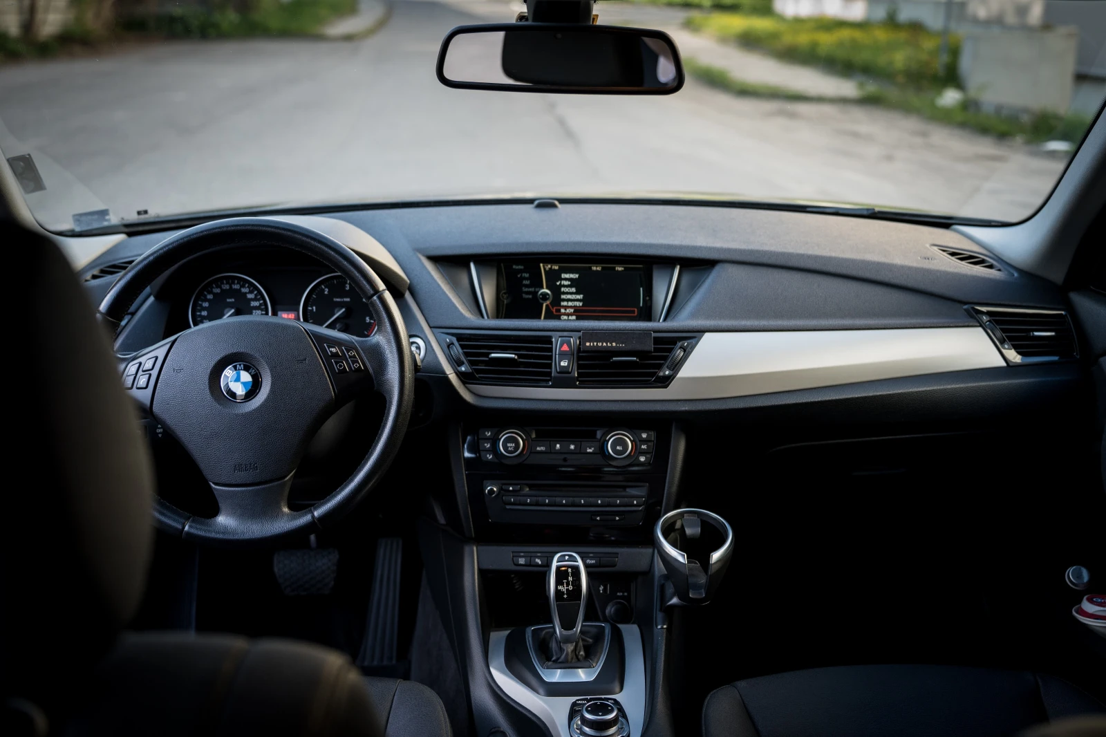 BMW X1 xdrive - изображение 9