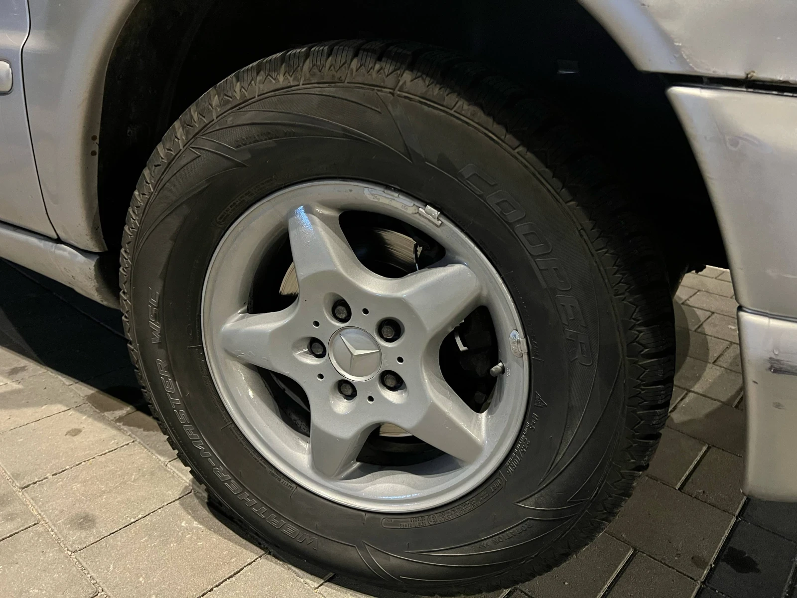 Mercedes-Benz ML 270  - изображение 7