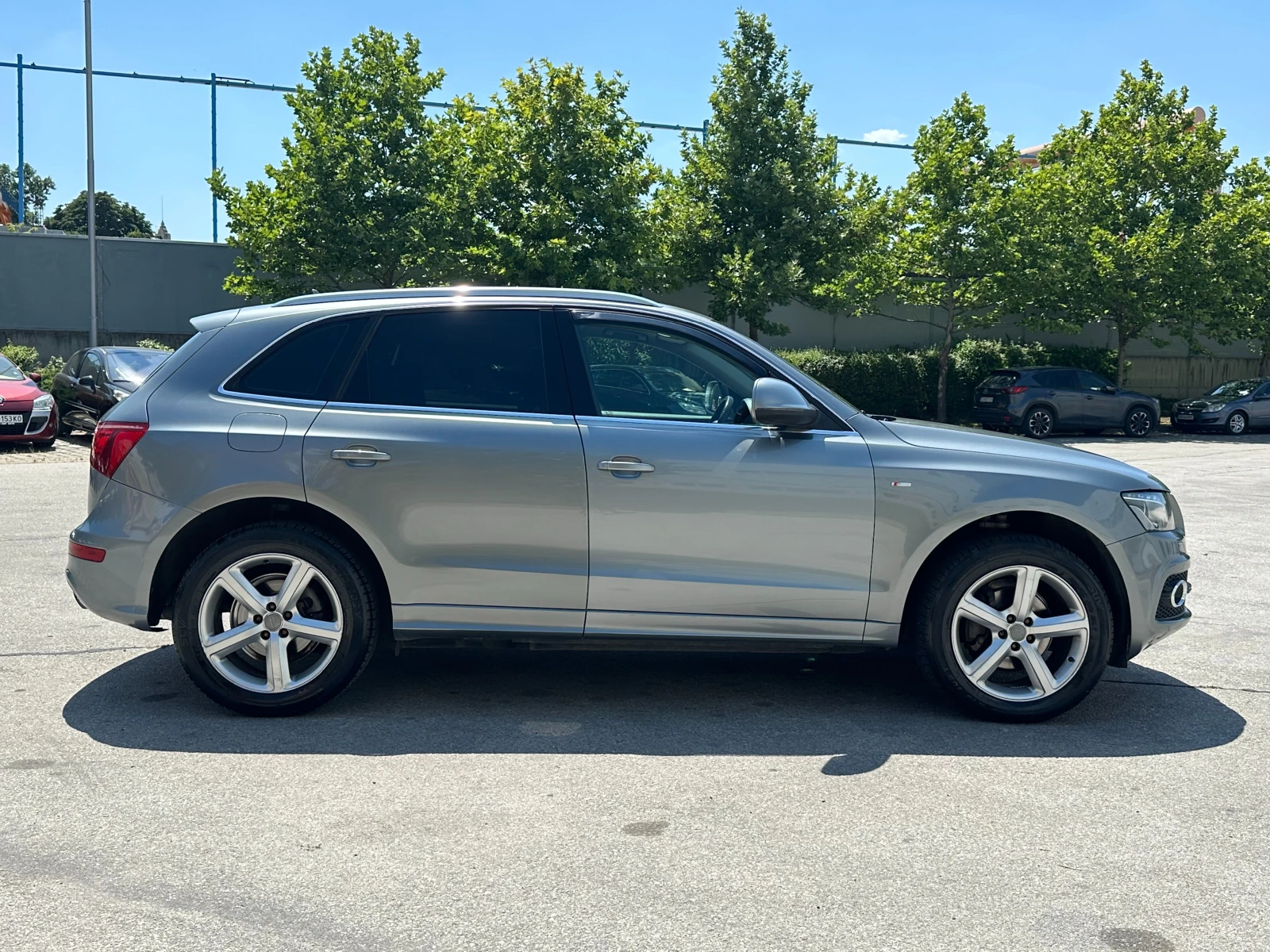 Audi Q5 2.0TSI 211кс - изображение 5