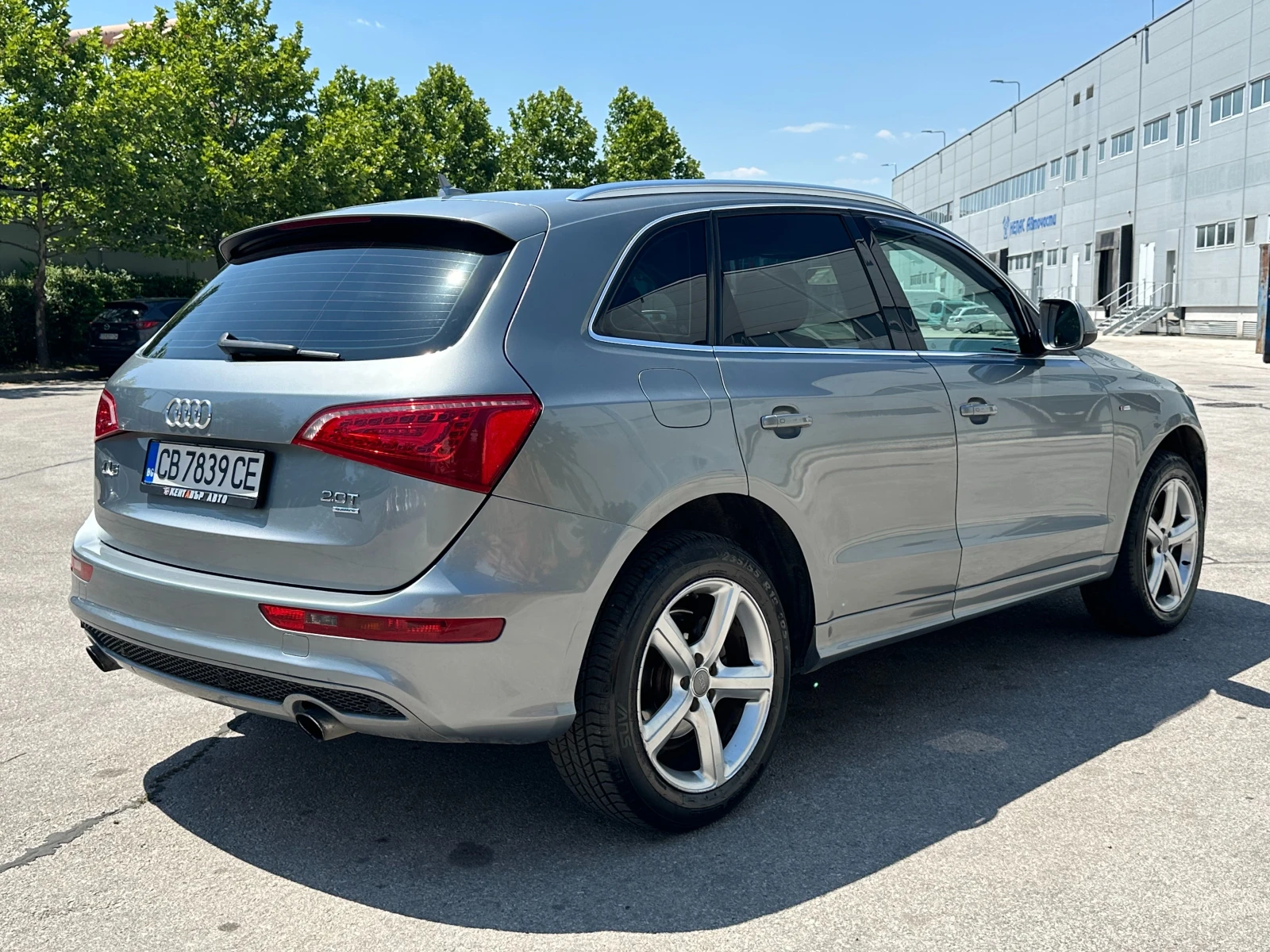 Audi Q5 2.0TSI 211кс - изображение 4
