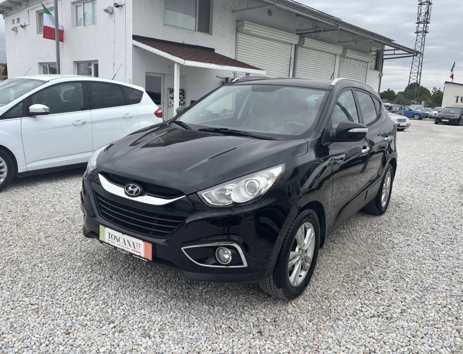 Hyundai IX35 1.7crdi* Кожа* Подгрев* Сервизна История*  - изображение 2