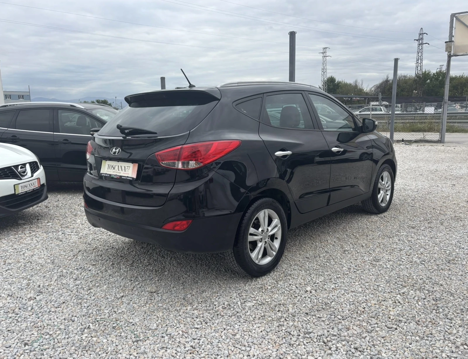 Hyundai IX35 1.7crdi* Кожа* Подгрев* Сервизна История*  - изображение 4