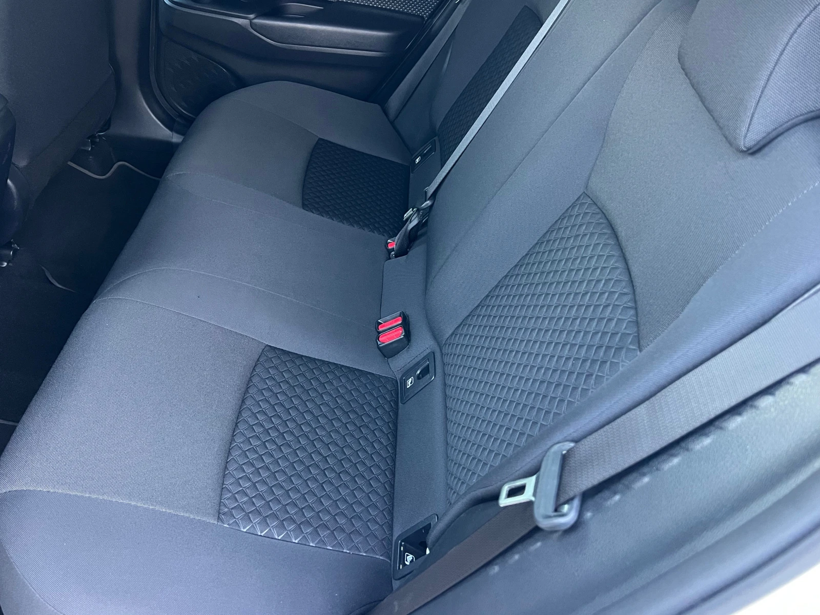 Toyota C-HR 2.0HYBRID, FACELIFT, NAVI+ CAMERA, KEY-GO, DISTRON, снимка 13 - Автомобили и джипове - 53748528