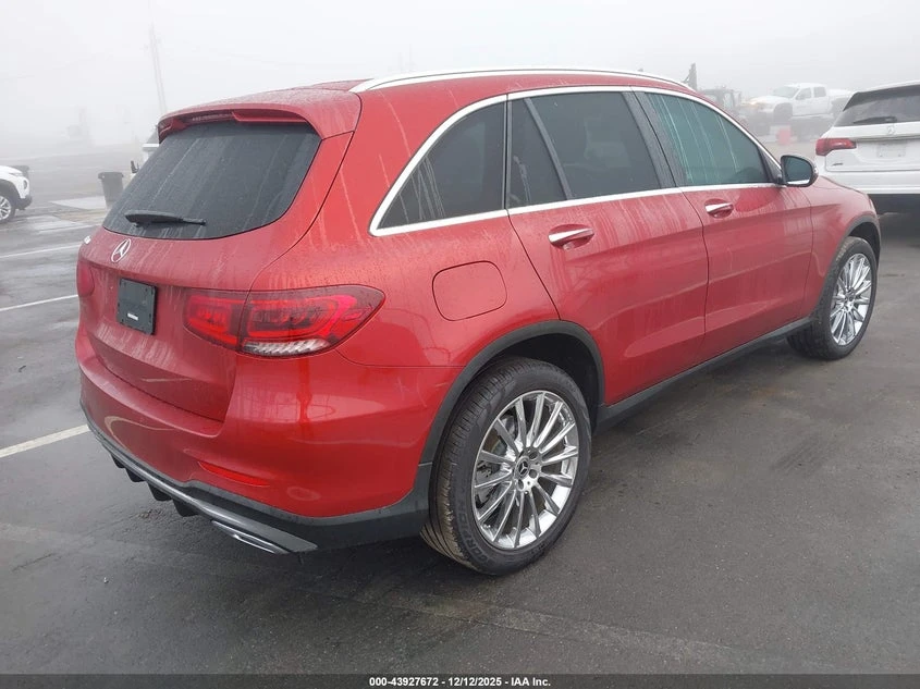 Mercedes-Benz GLC 300 2l, снимка 4 - Автомобили и джипове - 54306925