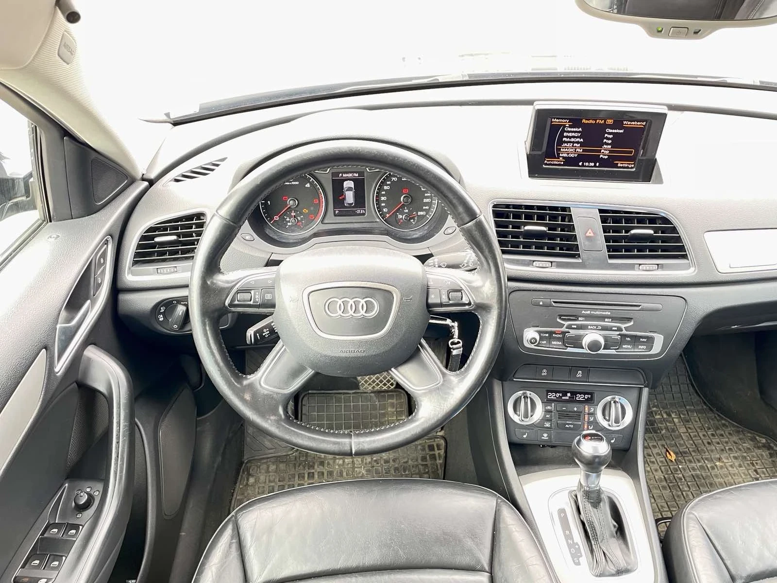 Audi Q3, снимка 3 - Автомобили и джипове - 55191814