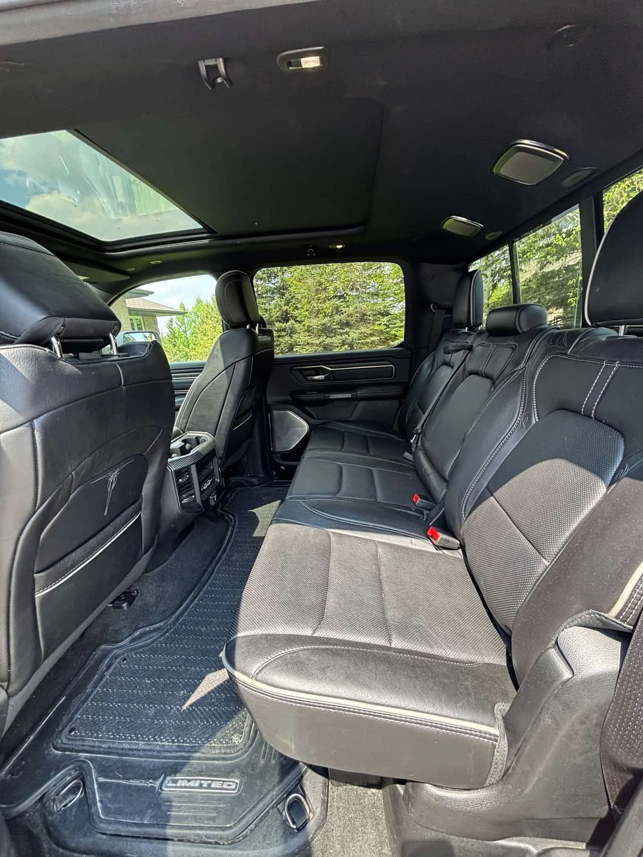 Dodge RAM 1500 Limited /Harman Kardon / 360 / ОБДУХВАНЕ  , снимка 7 - Автомобили и джипове - 54619102
