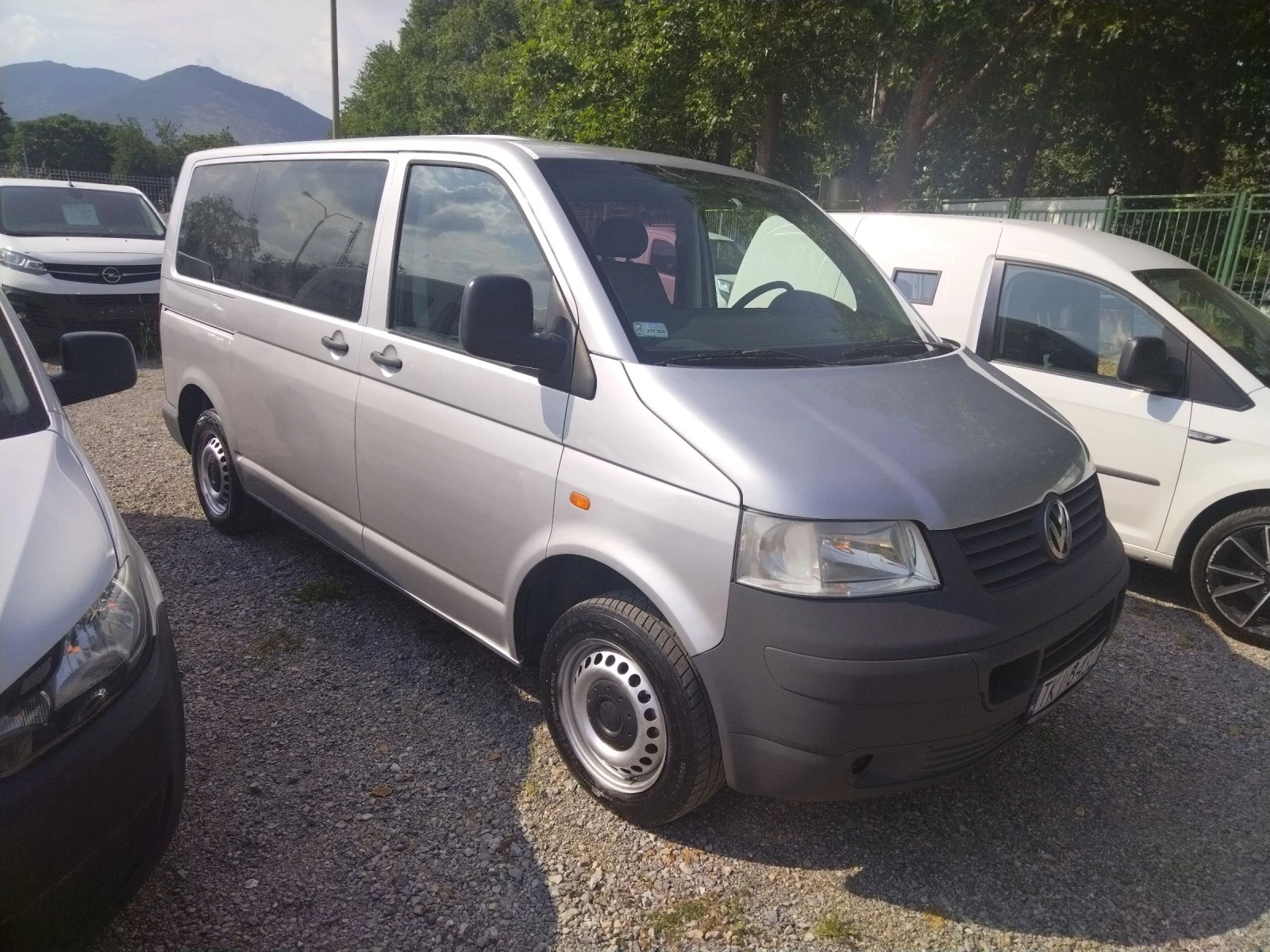 VW Transporter , 9 , 1.9-105 . . Caravelle.  | Mobile.bg   1