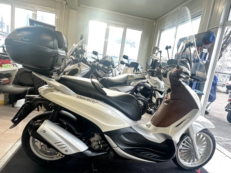 Piaggio Beverly 300i LED 2013г., снимка 17 - Мотоциклети и мототехника - 53221545