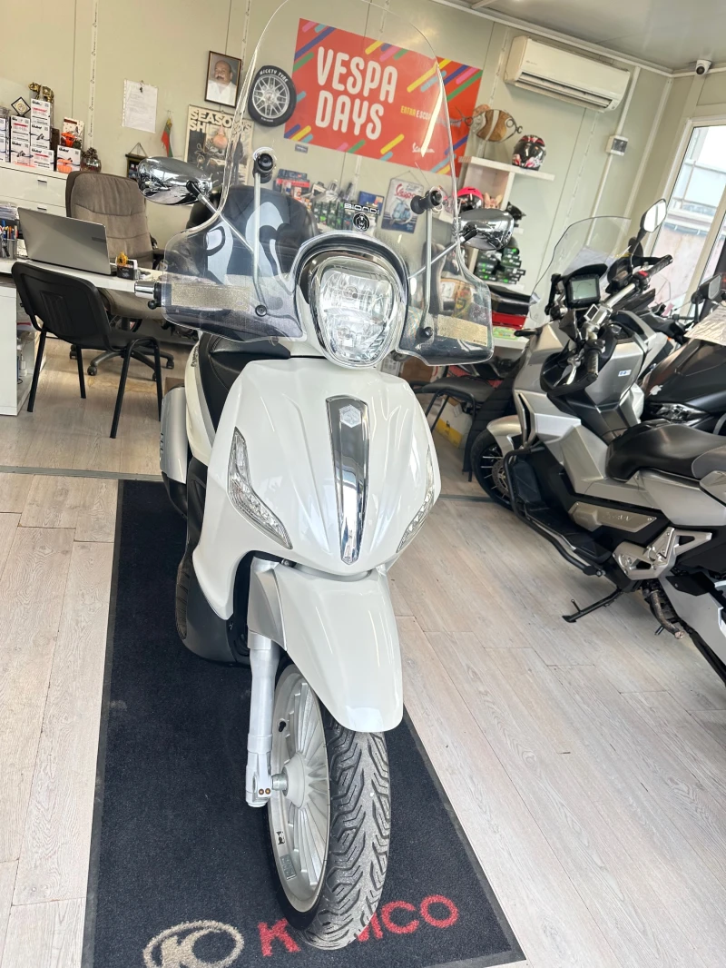 Piaggio Beverly 300i LED 2013г., снимка 14 - Мотоциклети и мототехника - 53221545