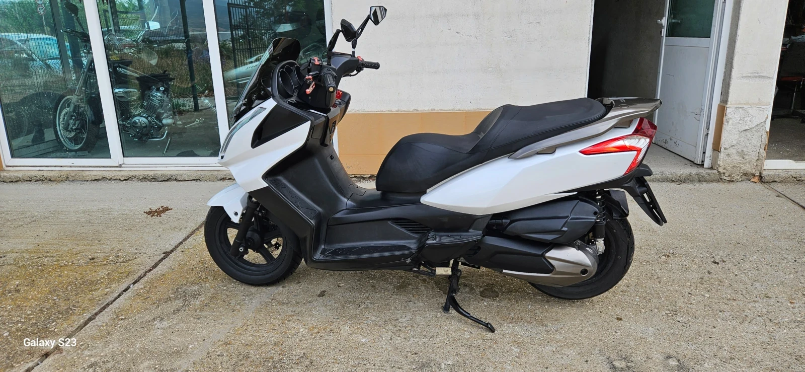 Kymco Downtown Perfekten 200cc - изображение 4