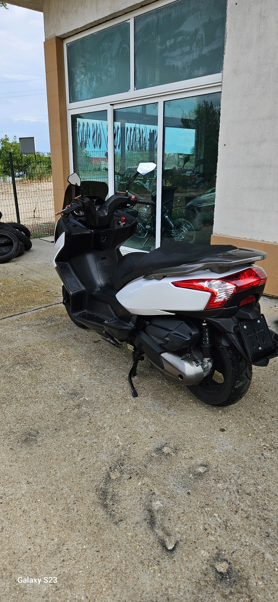 Kymco Downtown Perfekten 200cc - изображение 5