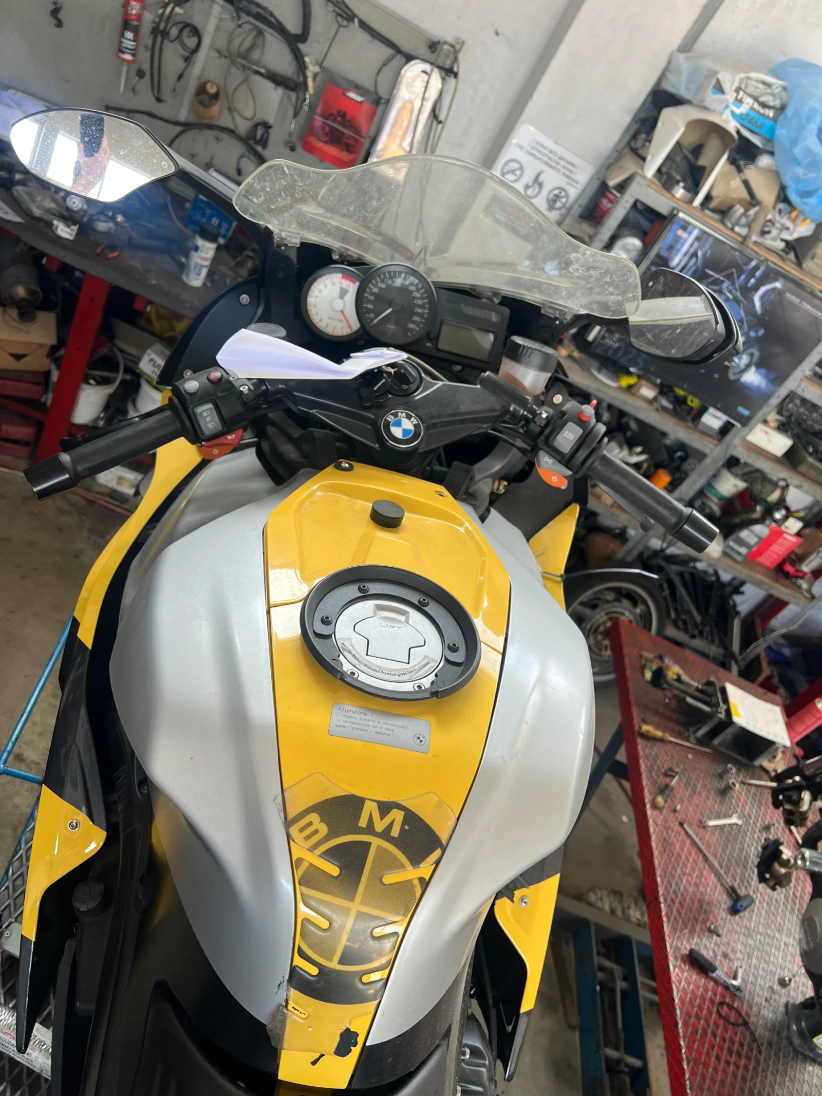 BMW K За ремонт - изображение 5