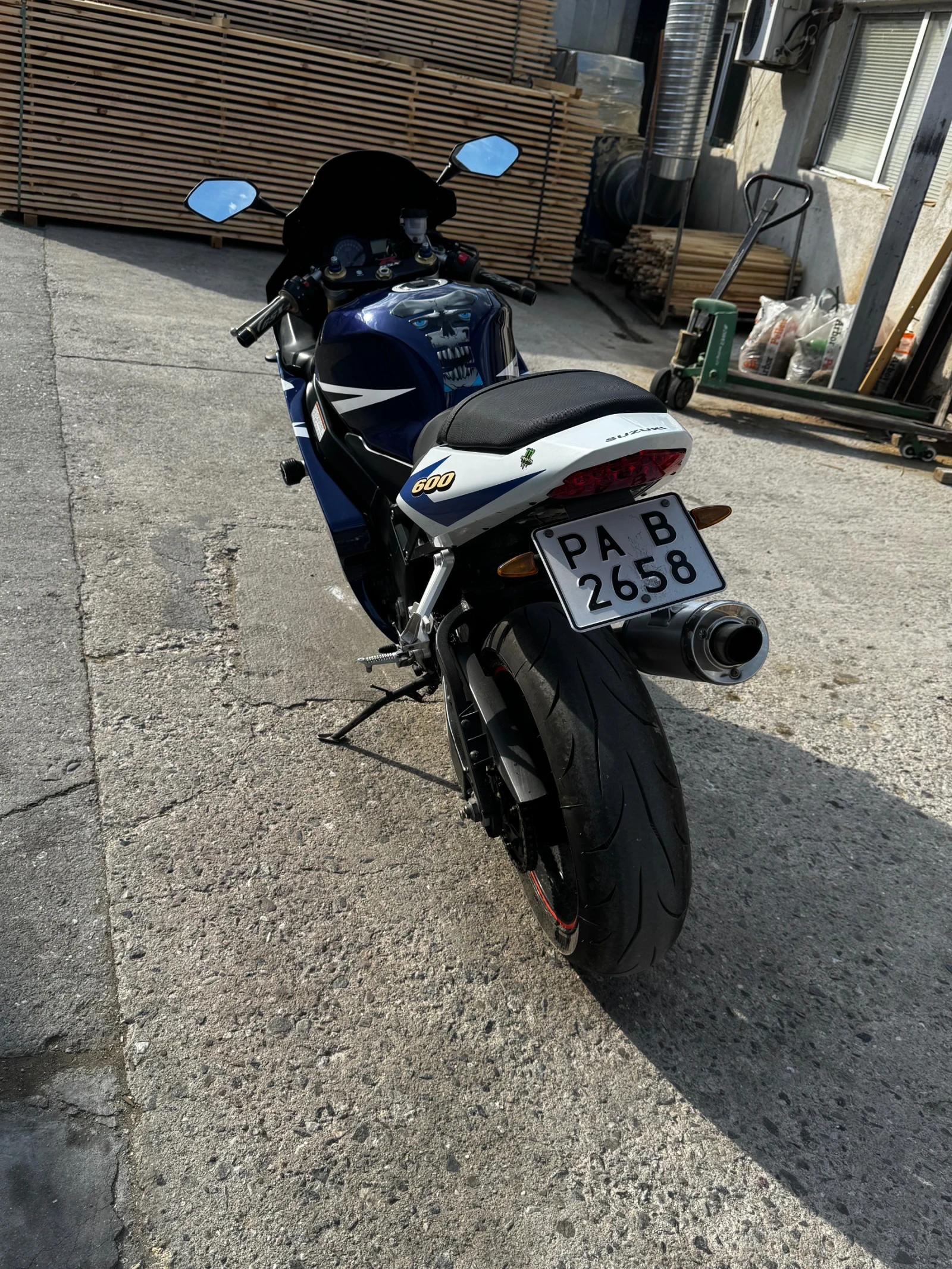 Suzuki Gsxr 600 - изображение 3