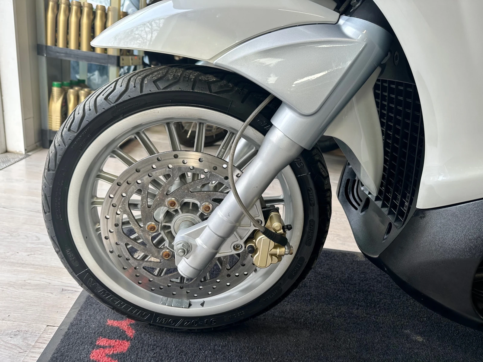 Piaggio Beverly 300i LED 2013�. | Mobile.bg � ����������� 12