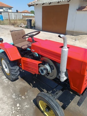 Трактор Heibei, снимка 3