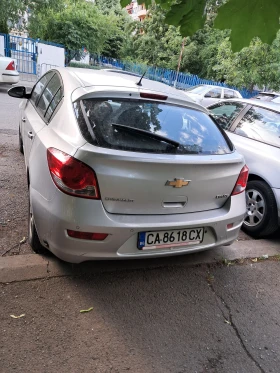 Chevrolet Cruze хечбек, снимка 2