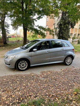 Mercedes-Benz B 180 Автомат перфектен, снимка 3