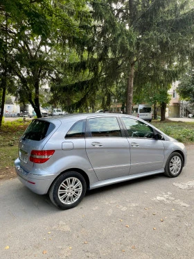 Mercedes-Benz B 180 Автомат перфектен, снимка 5