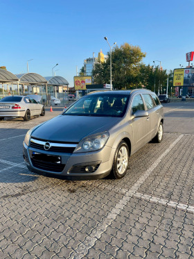Opel Astra, снимка 1 - Автомобили и джипове - 45828727