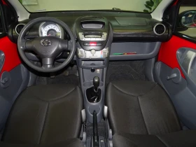 Toyota Aygo 1.0I 5 Врати Климатик - 1950 € / 3813.87 лв. - 80466418 11