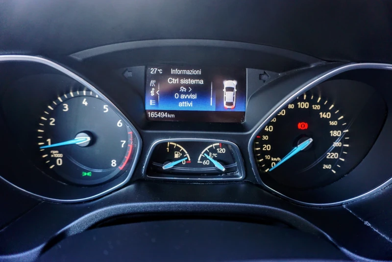 Ford Focus 1.6i GPL TITANIUM, снимка 7 - Автомобили и джипове - 31252056