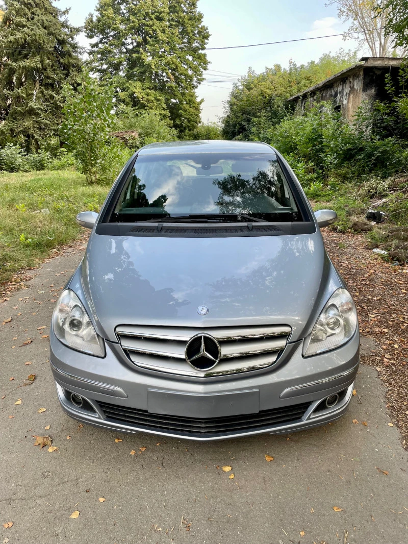 Mercedes-Benz B 180 Автомат перфектен, снимка 2 - Автомобили и джипове - 42294248