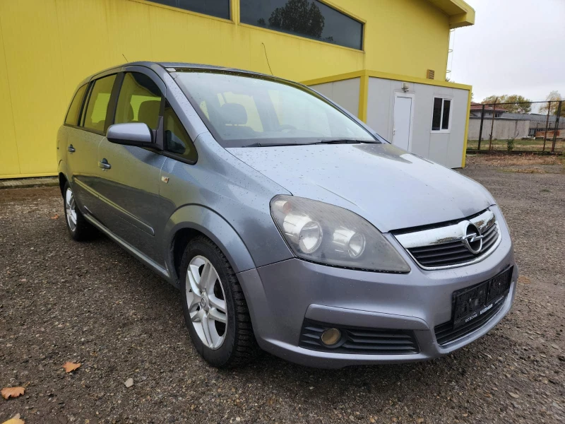 Opel Zafira 7 местен, снимка 3 - Автомобили и джипове - 48010111