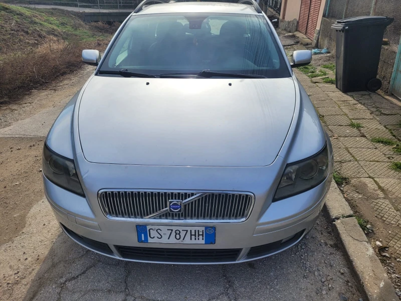 Volvo V50 D, снимка 1 - Автомобили и джипове - 48130935