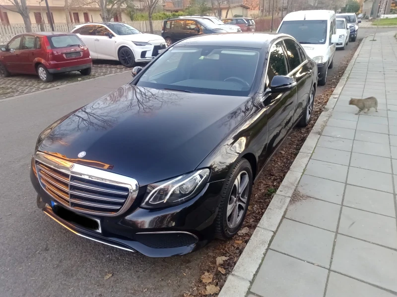 Mercedes-Benz E 200 9G/AVANTGARDE/LED/AMBIENT, снимка 8 - Автомобили и джипове - 48994442