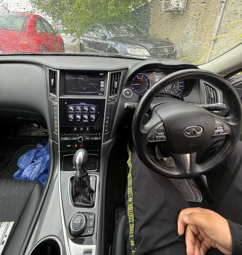 Infiniti Q50 2.2d автомат, снимка 7 - Автомобили и джипове - 50293145